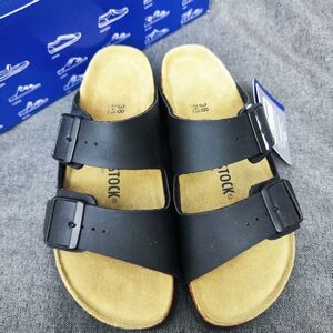 NEW Birkenstock Arizona • Onyx Black • Narrow Fit • Cork Footbed